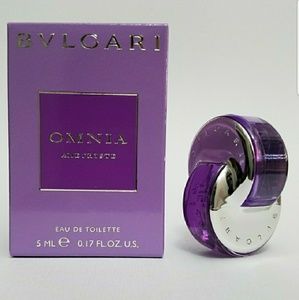 Omnia and Rose (reserved)